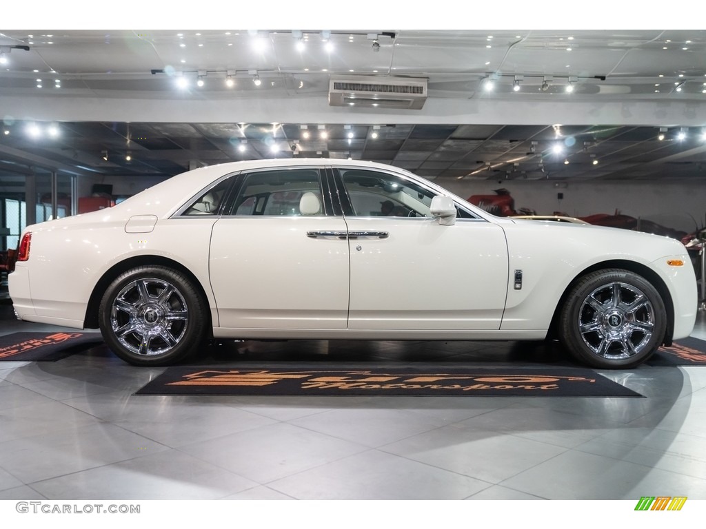 English White 2013 Rolls-Royce Ghost Standard Ghost Model Exterior Photo #144080771