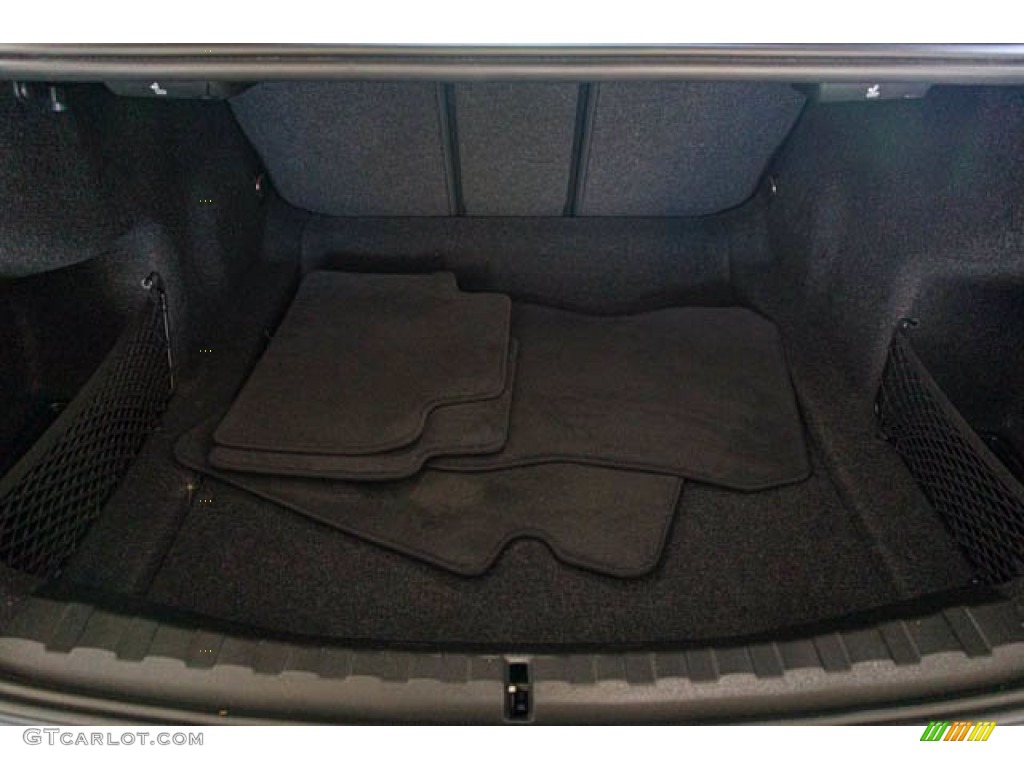 2019 3 Series 330i Sedan - Black Sapphire Metallic / Black photo #33