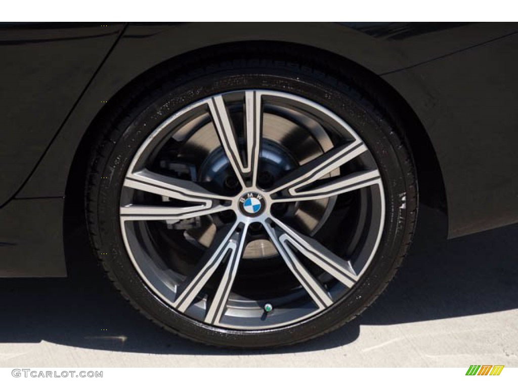 2019 3 Series 330i Sedan - Black Sapphire Metallic / Black photo #39