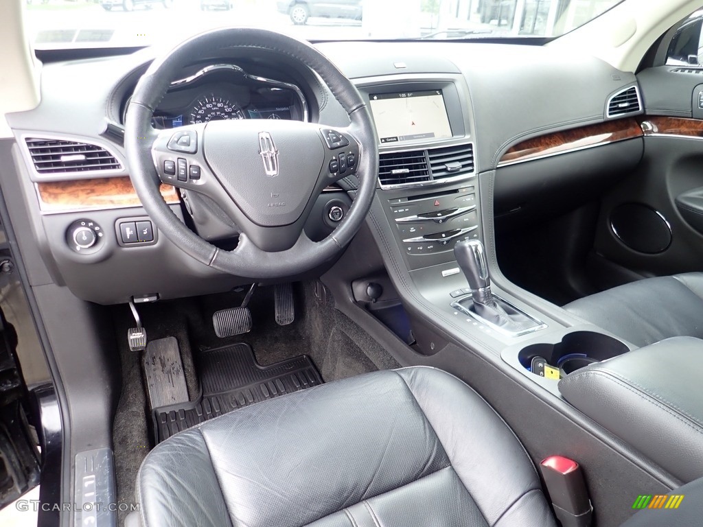 2019 Lincoln MKT Elite AWD Interior Color Photos
