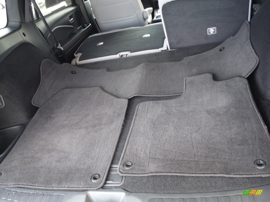 2020 Passport EX-L AWD - Black Forest Pearl / Gray photo #31