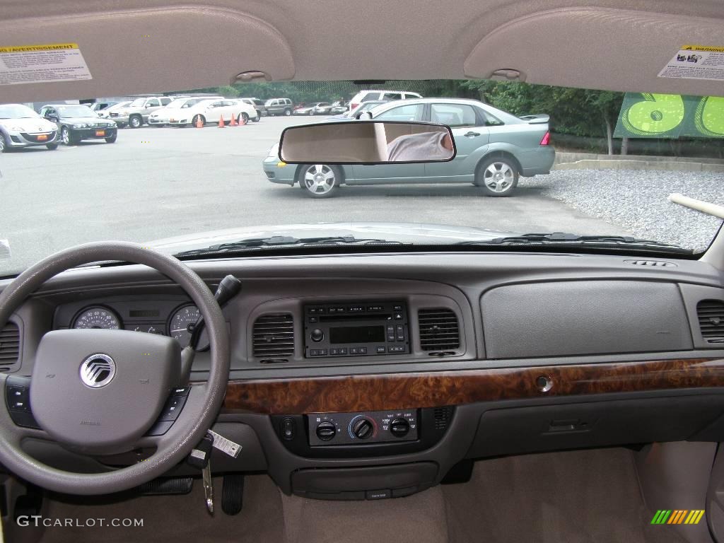 2006 Grand Marquis GS - Silver Birch Metallic / Medium Light Stone photo #18