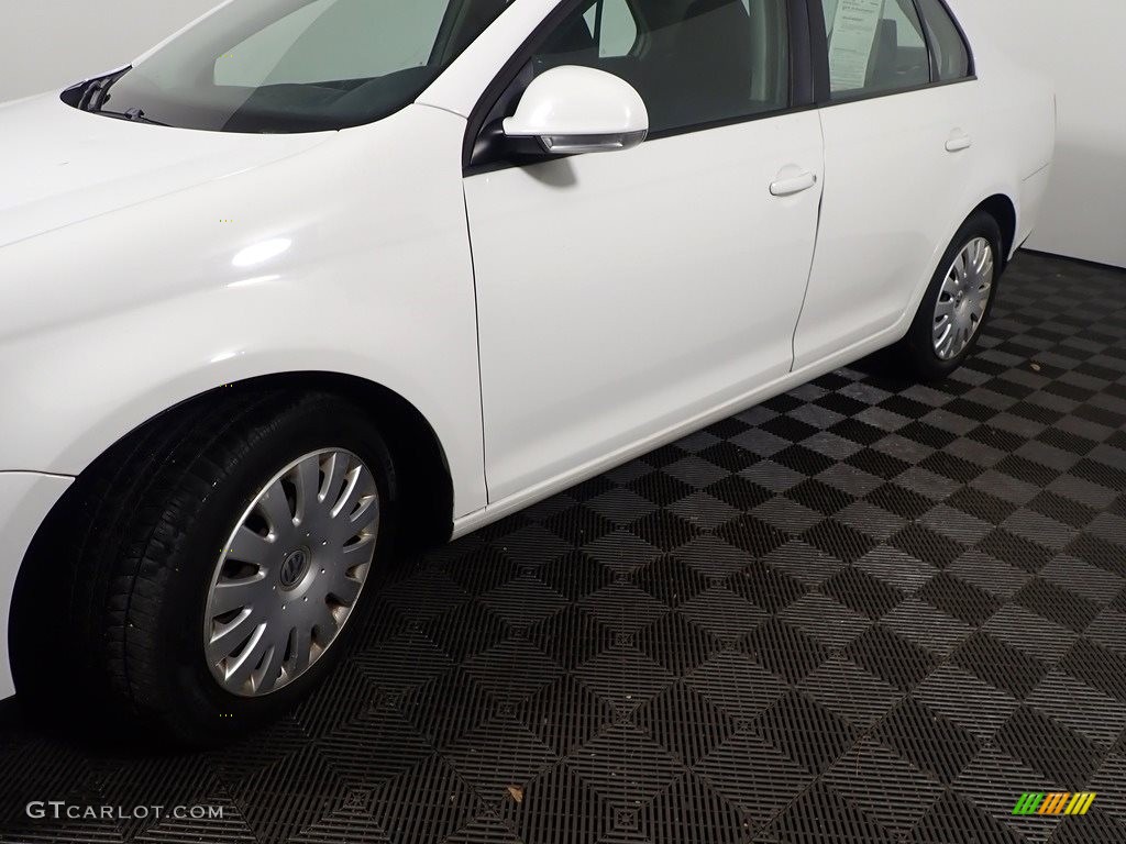 2009 Jetta S Sedan - Candy White / Art Grey photo #8