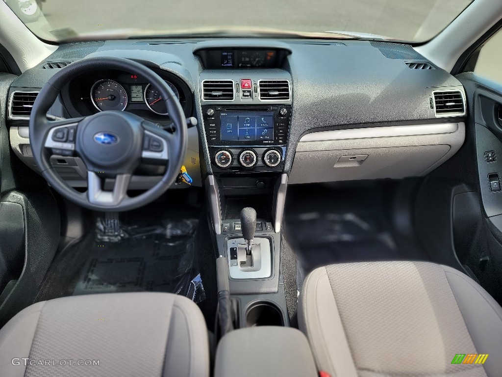 2018 Forester 2.5i Premium - Venetian Red Pearl / Platinum photo #6