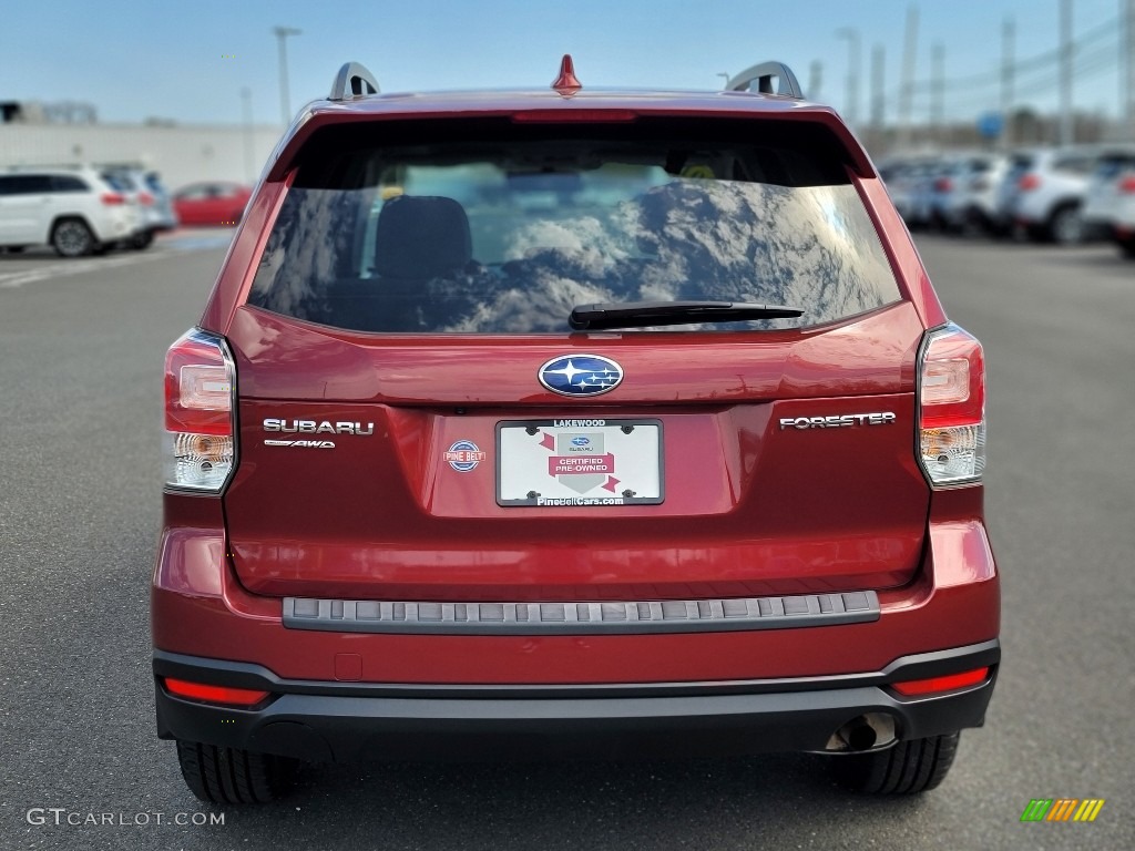 2018 Forester 2.5i Premium - Venetian Red Pearl / Platinum photo #18