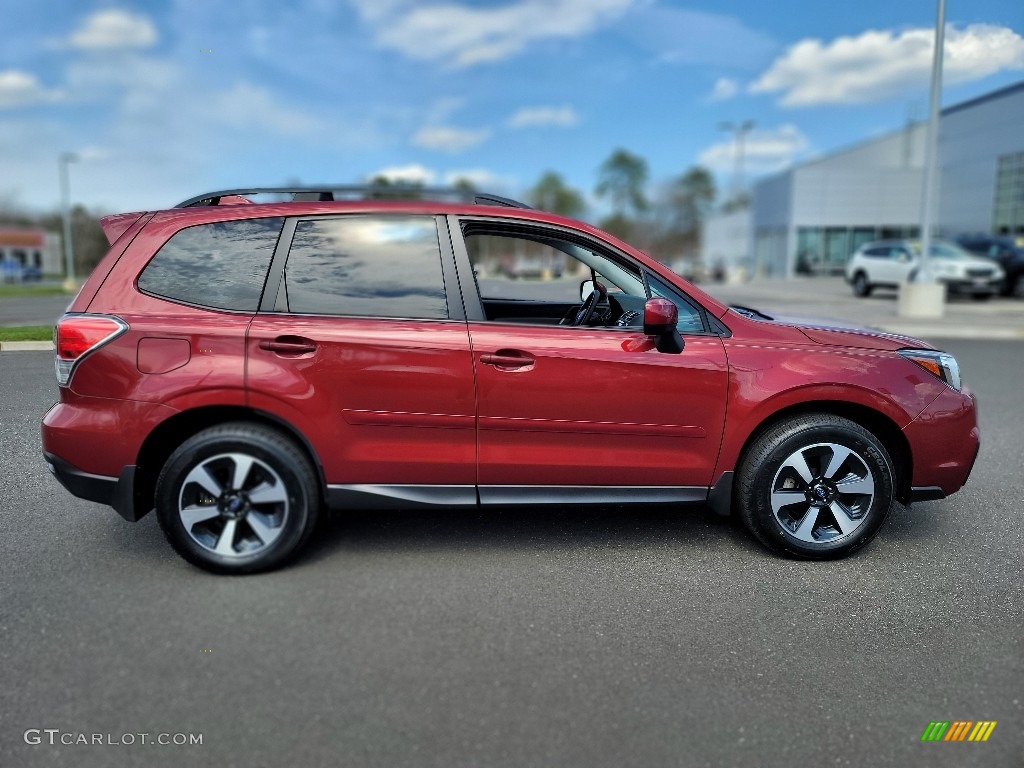 2018 Forester 2.5i Premium - Venetian Red Pearl / Platinum photo #20