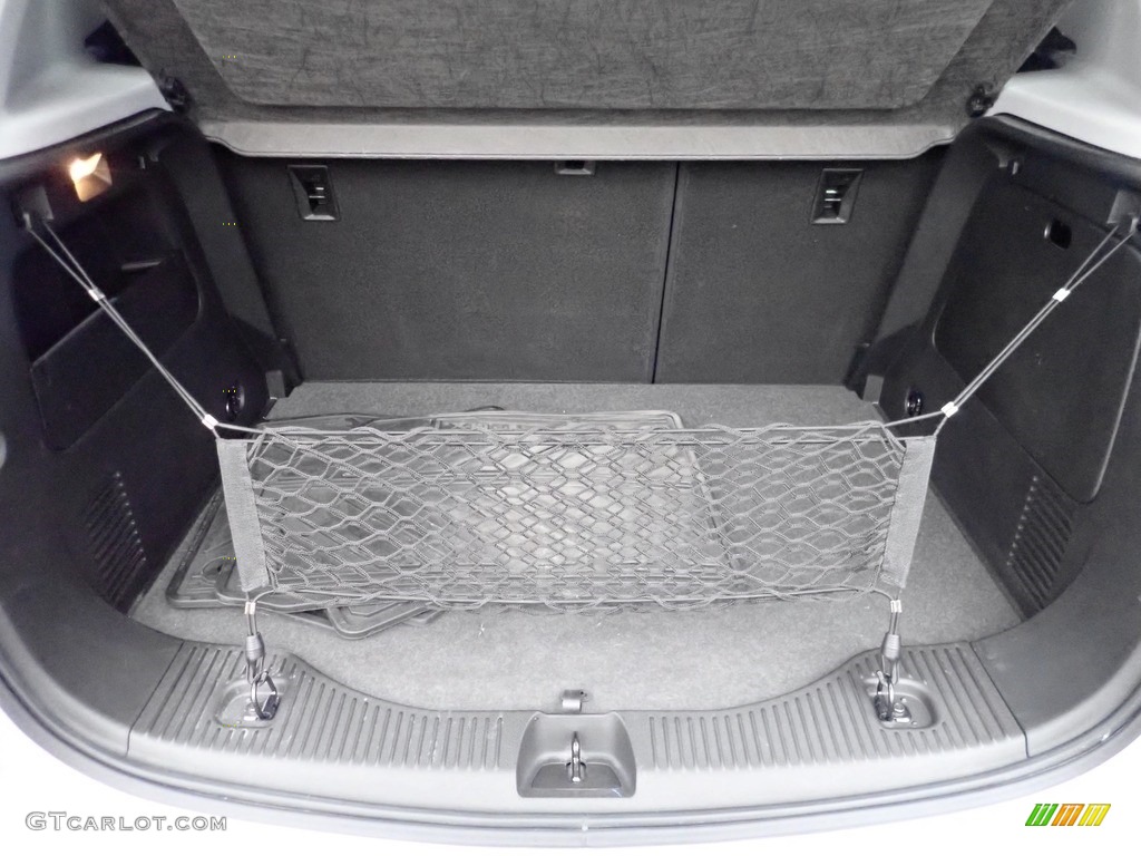 2019 Chevrolet Trax LS Trunk Photos