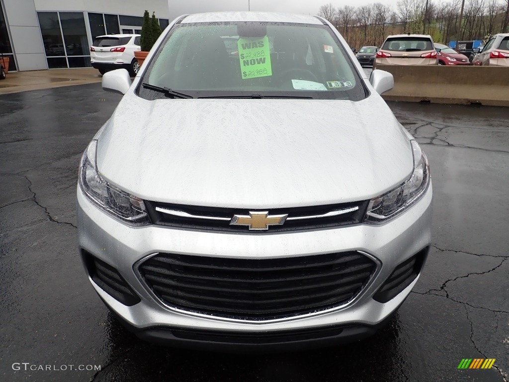 Silver Ice Metallic 2019 Chevrolet Trax LS Exterior Photo #144092552