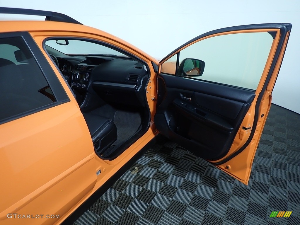 2014 XV Crosstrek 2.0i Limited - Tangerine Orange Pearl / Black photo #38