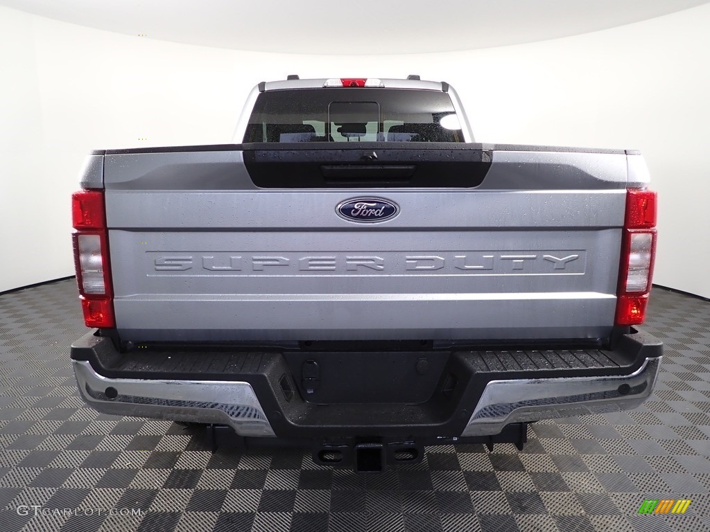 2022 F250 Super Duty XLT Crew Cab 4x4 - Iconic Silver / Medium Earth Gray photo #10