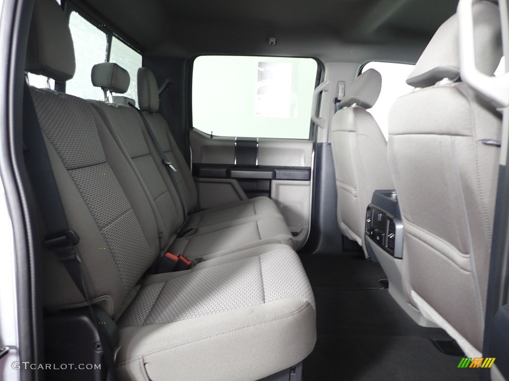2022 F250 Super Duty XLT Crew Cab 4x4 - Iconic Silver / Medium Earth Gray photo #31