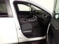 Super White - RAV4 LE AWD Photo No. 39