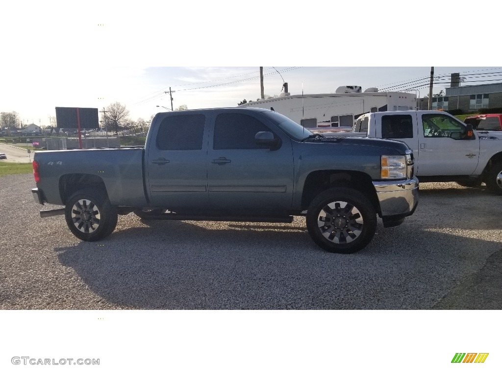 2013 Silverado 2500HD LTZ Crew Cab 4x4 - Blue Granite Metallic / Ebony photo #3