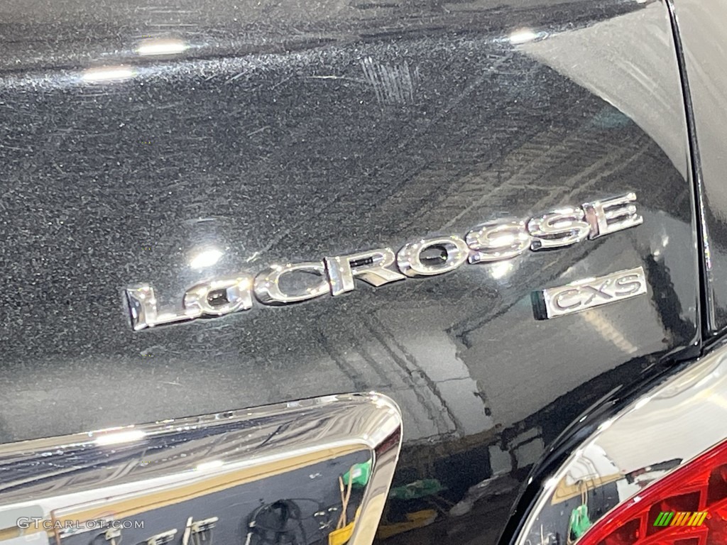 2011 LaCrosse CXS - Carbon Black Metallic / Ebony photo #30
