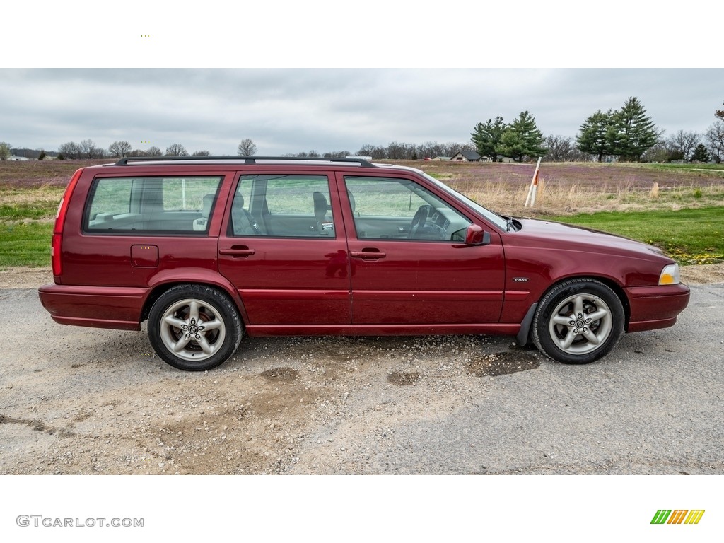 Classic Red 1998 Volvo V70 T5 Exterior Photo #144100244