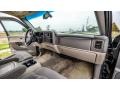 Graphite/Medium Gray 2002 Chevrolet Suburban 2500 LS 4x4 Dashboard