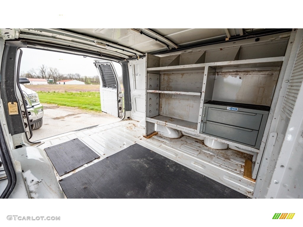 1995 Astro Cargo Van - White / Charcoal photo #23