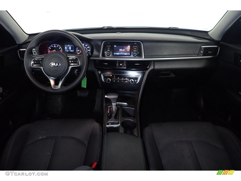 2017 Optima LX - Snow White Pearl / Black photo #24