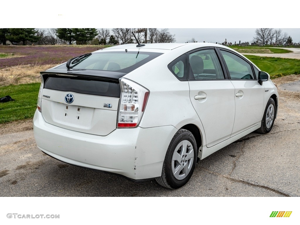 2010 Prius Hybrid II - Blizzard White Pearl / Dark Gray photo #4
