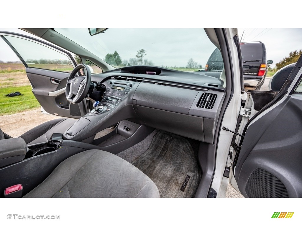 2010 Prius Hybrid II - Blizzard White Pearl / Dark Gray photo #22