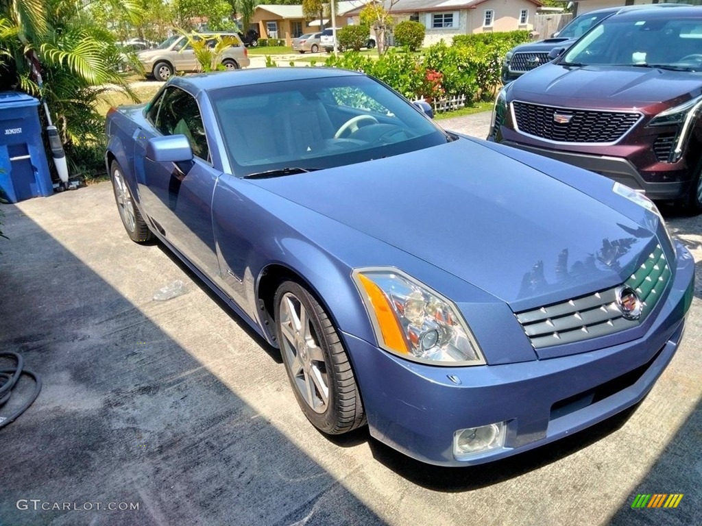 2006 Cadillac XLR Roadster Exterior Photos