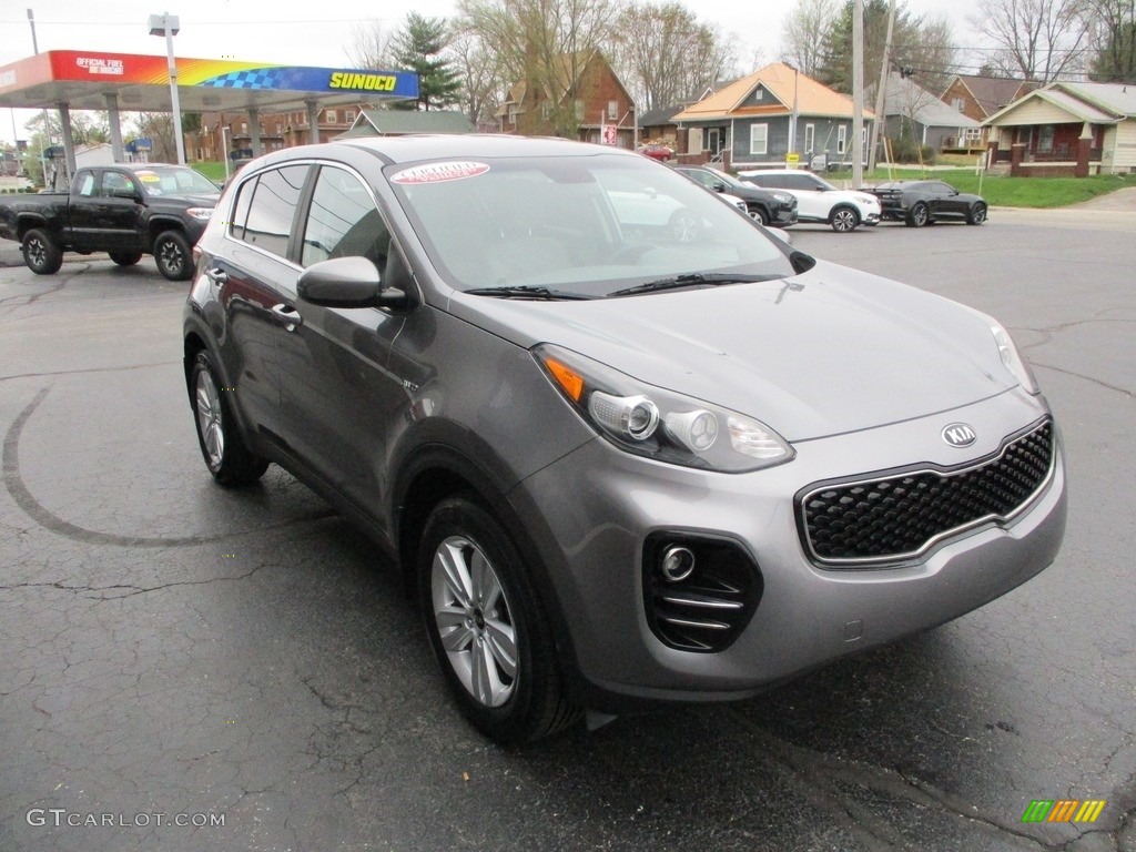 2017 Sportage LX AWD - Mineral Silver / Gray photo #5