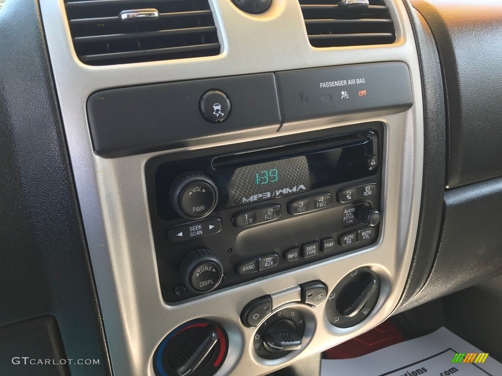 2009 GMC Canyon SLE Extended Cab Controls Photo #144106089