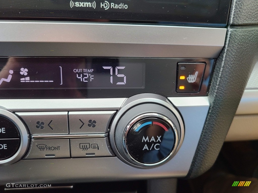 2015 Subaru Legacy 2.5i Premium Controls Photo #144108676