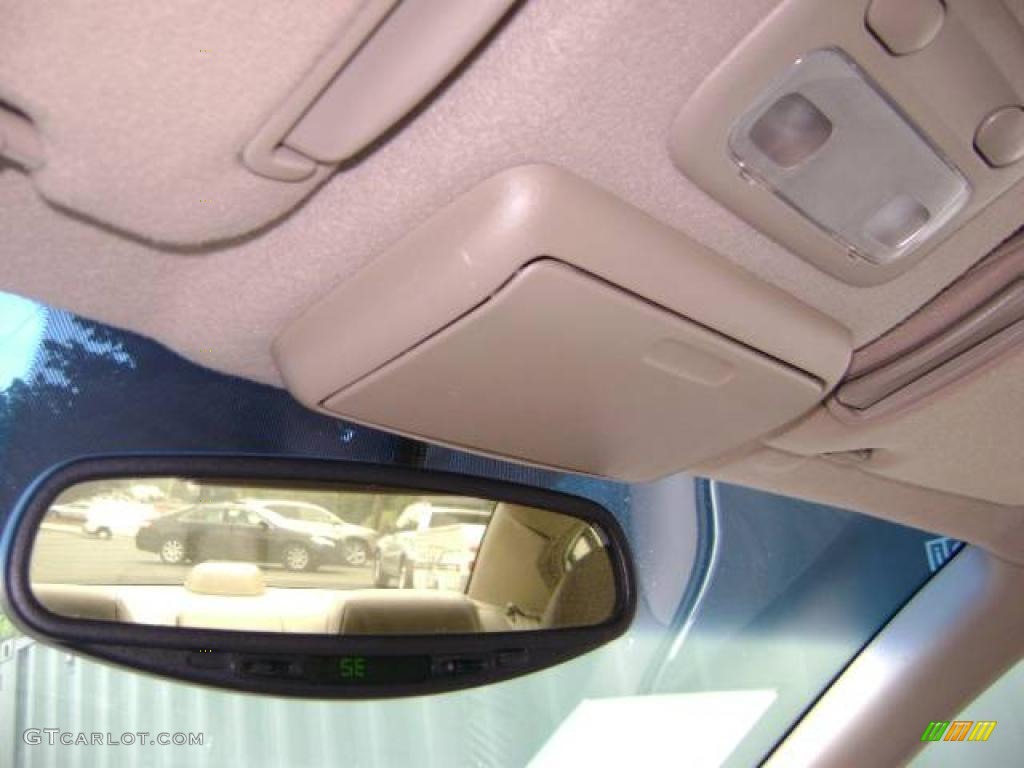 2002 Altima 2.5 S - Cloud White / Blond Beige photo #15
