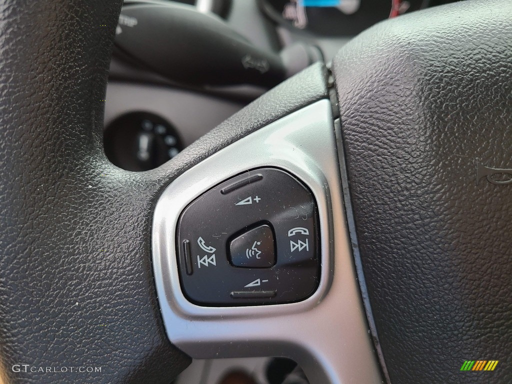 2019 Fiesta SE Sedan - Outrageous Green / Charcoal Black photo #9