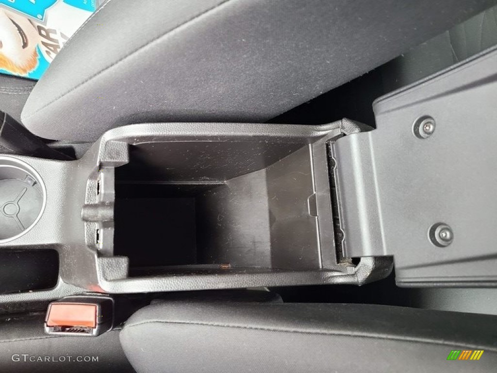 2019 Fiesta SE Sedan - Outrageous Green / Charcoal Black photo #21
