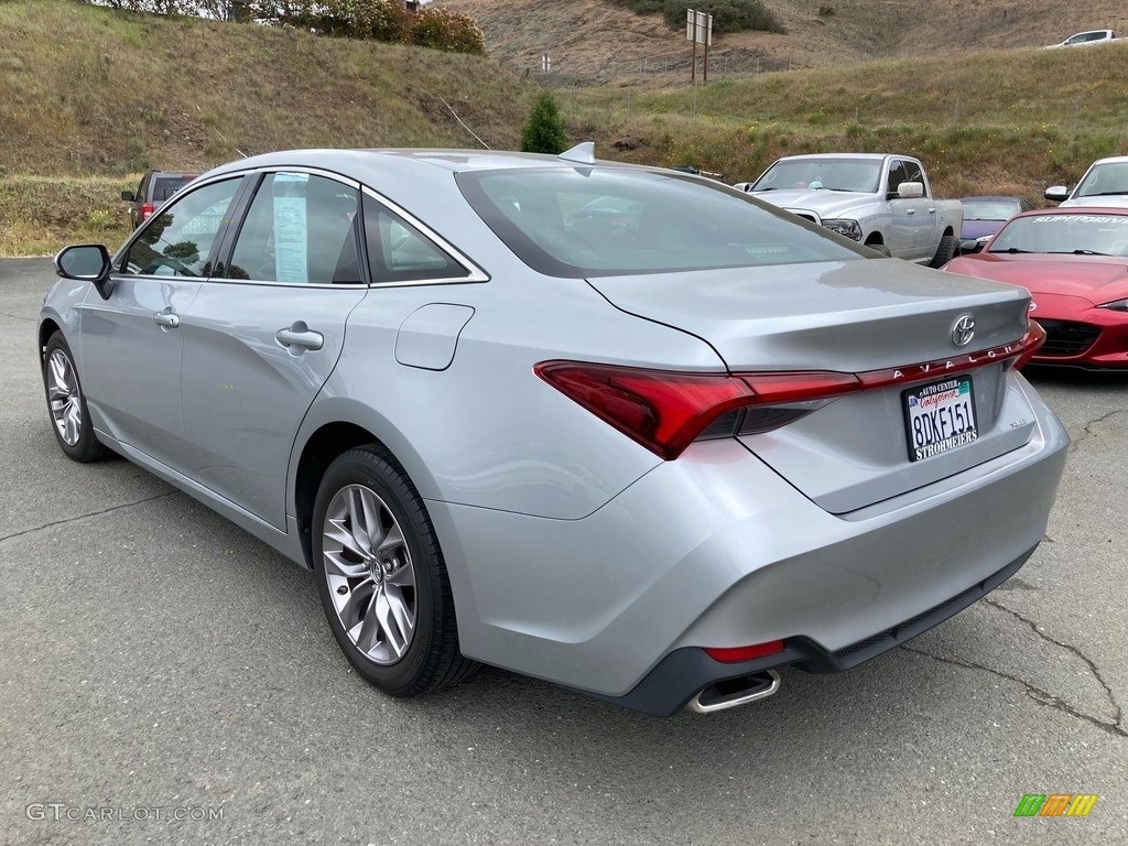 2019 Avalon XLE - Celestial Silver Metallic / Black photo #5