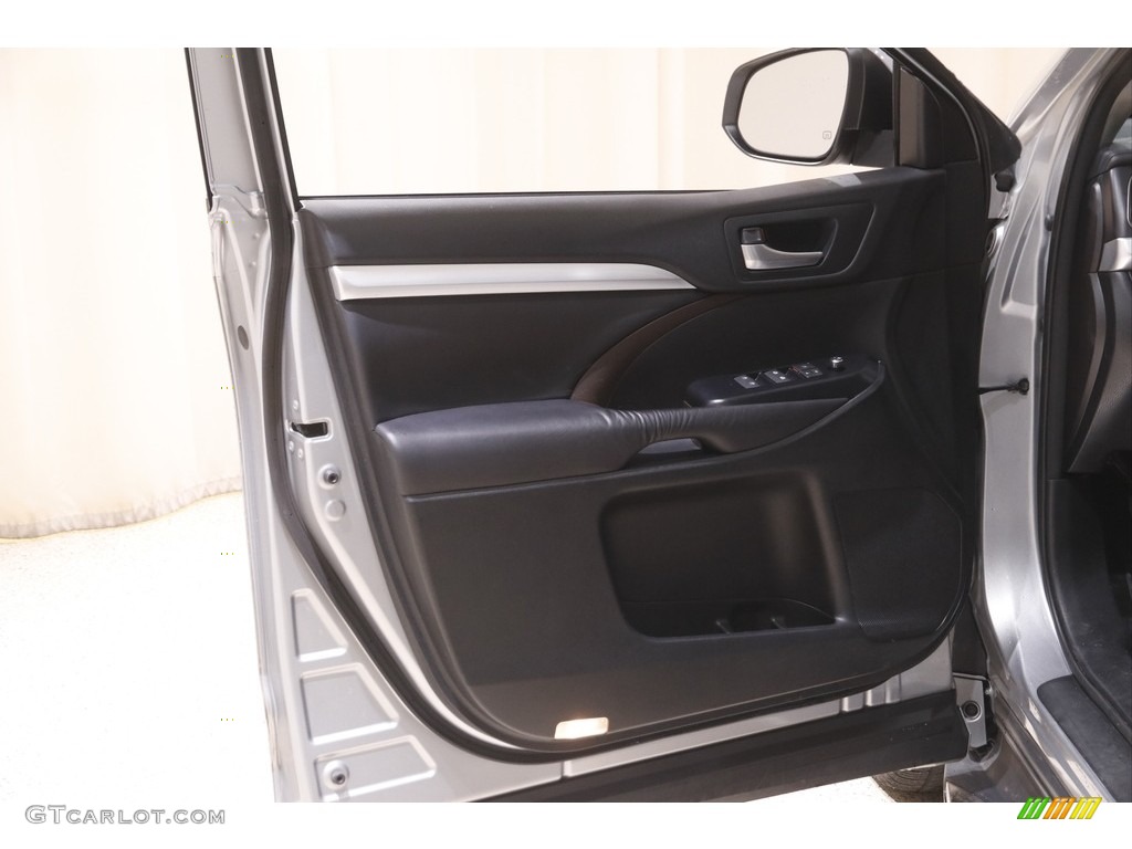 2016 Highlander XLE - Silver Sky Metallic / Black photo #4