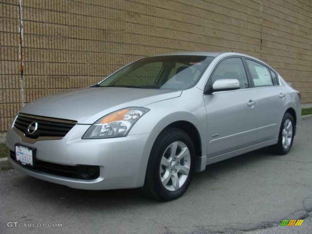 2008 Altima Hybrid - Radiant Silver Metallic / Charcoal photo #1