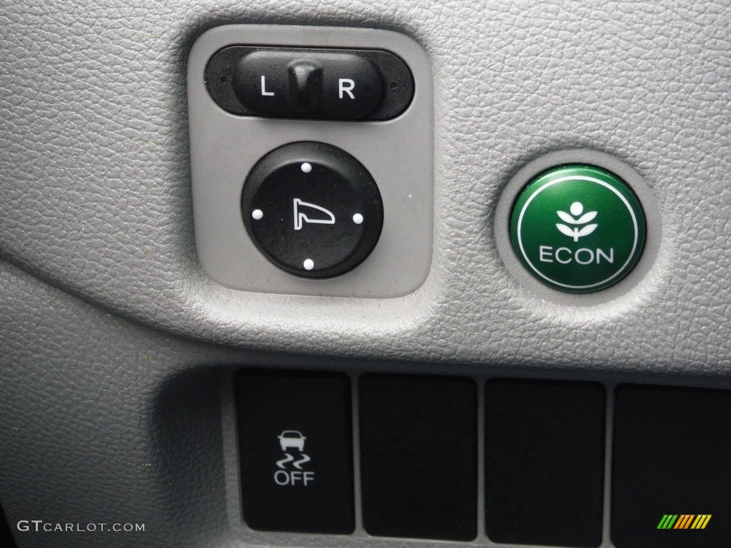 2016 Honda Pilot EX-L AWD Controls Photos