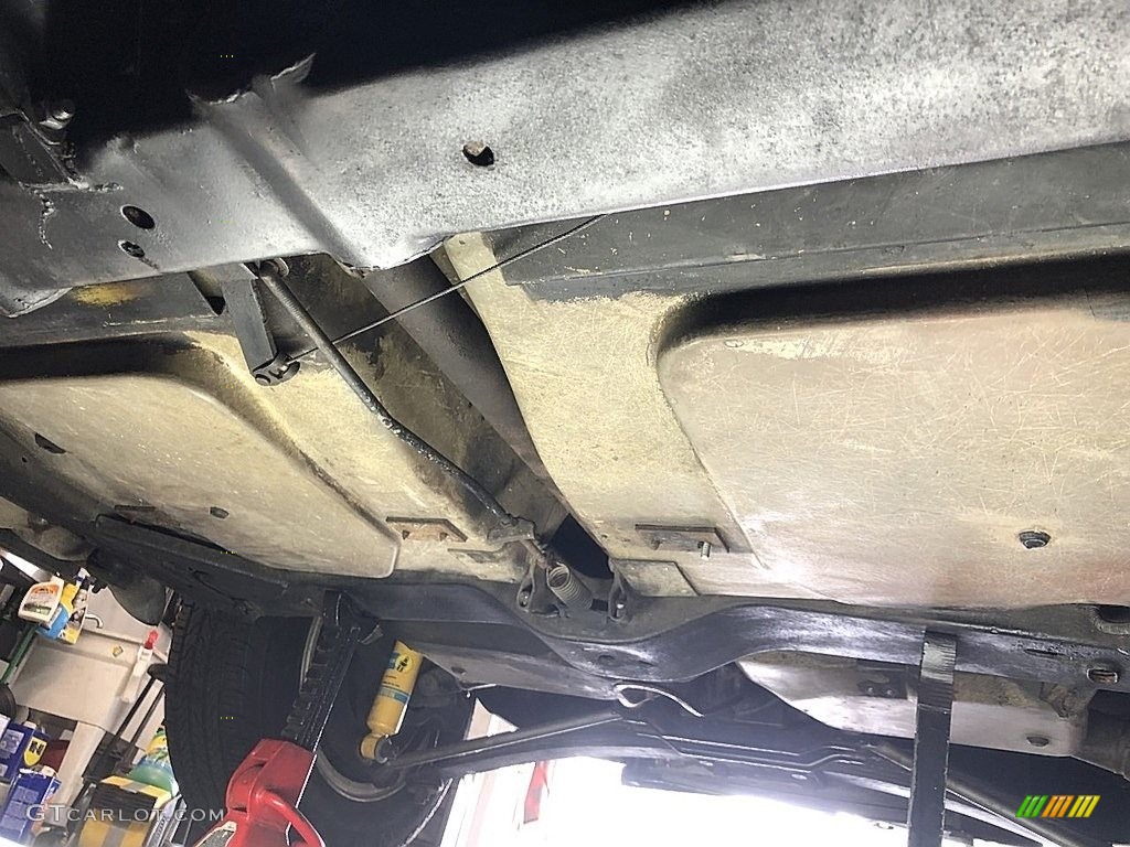 1966 Chevrolet Corvette Sting Ray Coupe Undercarriage Photo #144112825