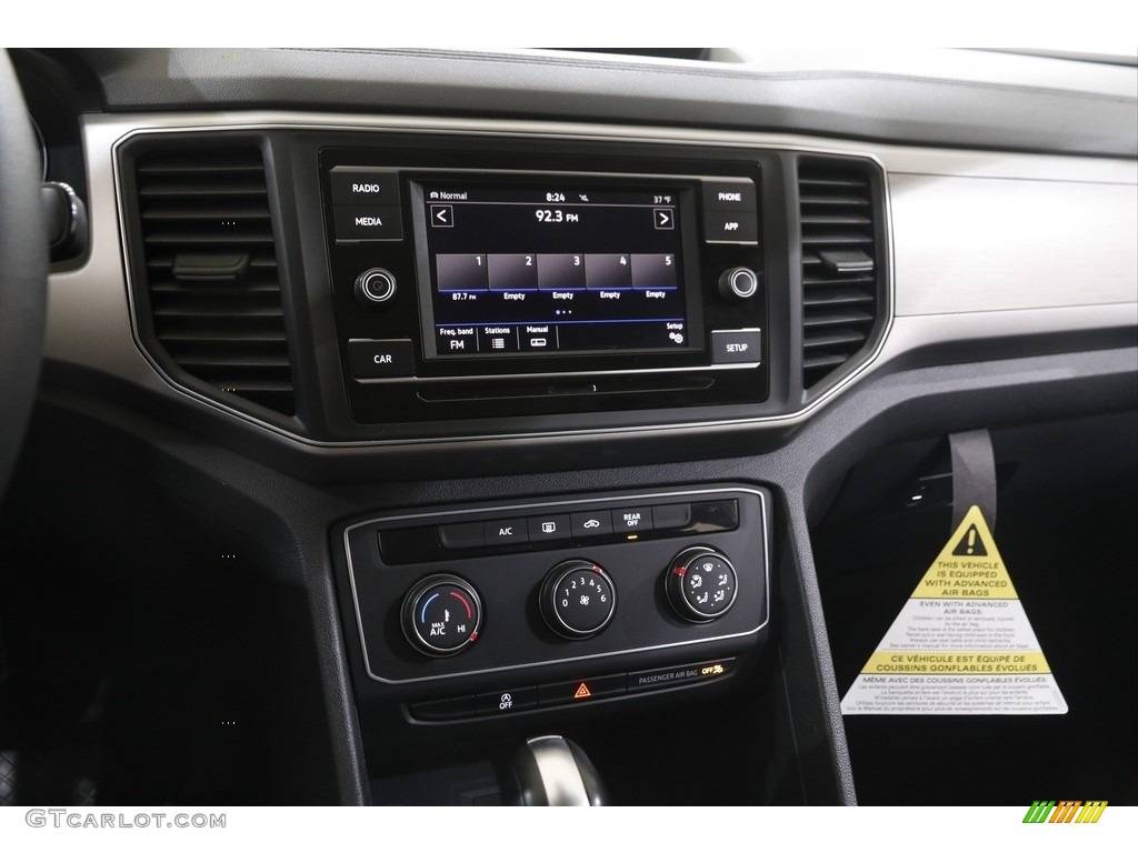 2019 Volkswagen Atlas S 4Motion Controls Photo #144116998