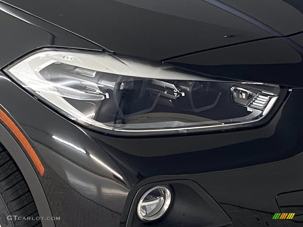 2018 X2 xDrive28i - Jet Black / Black photo #6