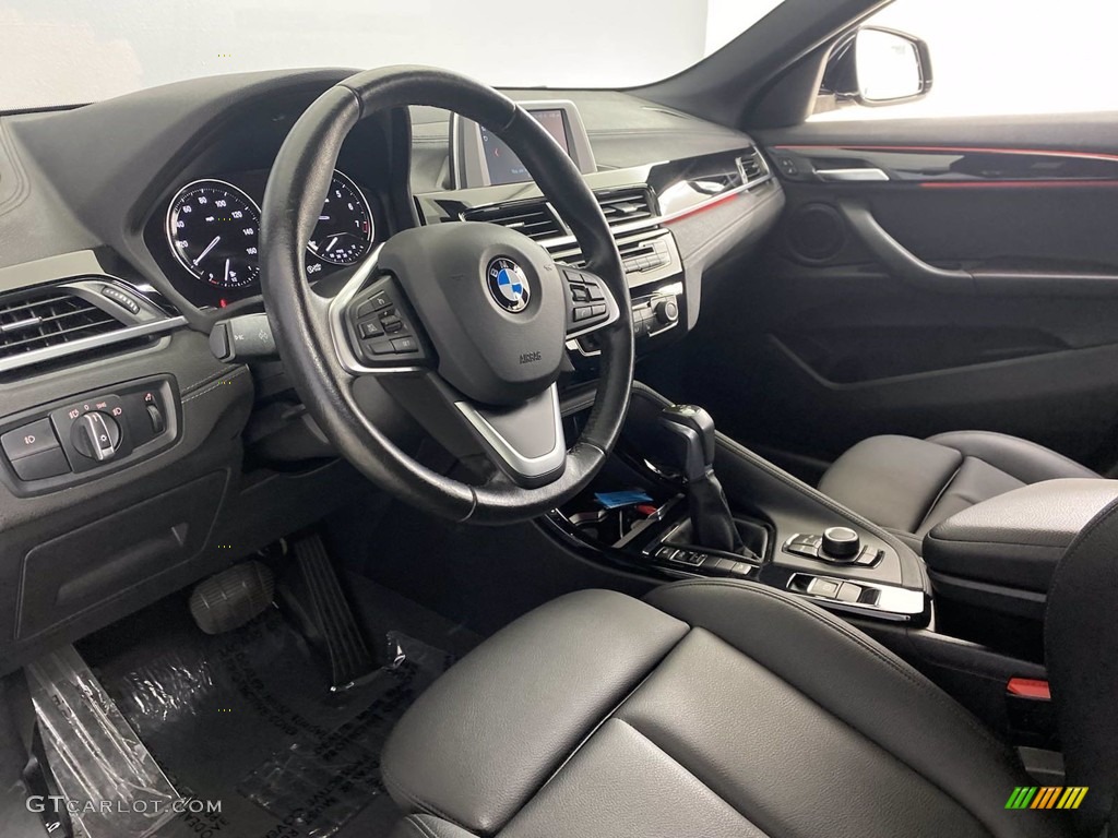2018 X2 xDrive28i - Jet Black / Black photo #15