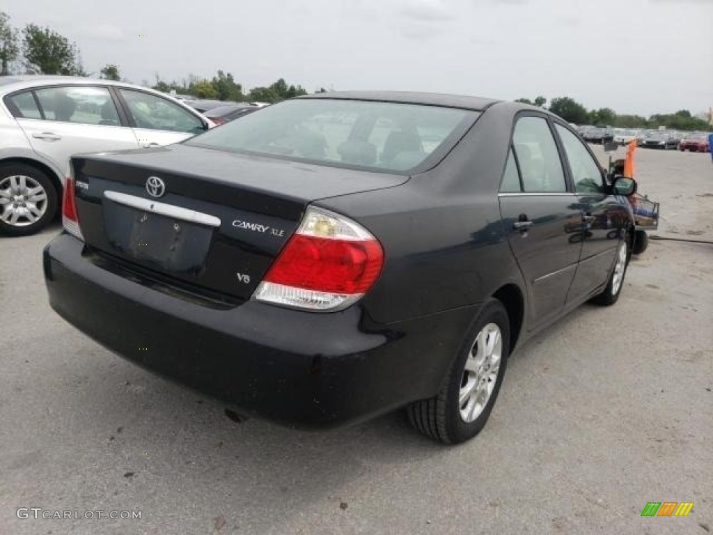 2006 Camry LE V6 - Black / Stone Gray photo #2