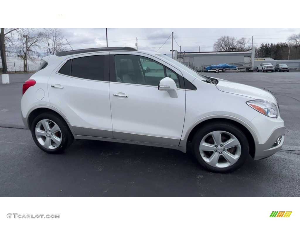 2016 Encore Premium - White Pearl Tricoat / Titanium photo #9