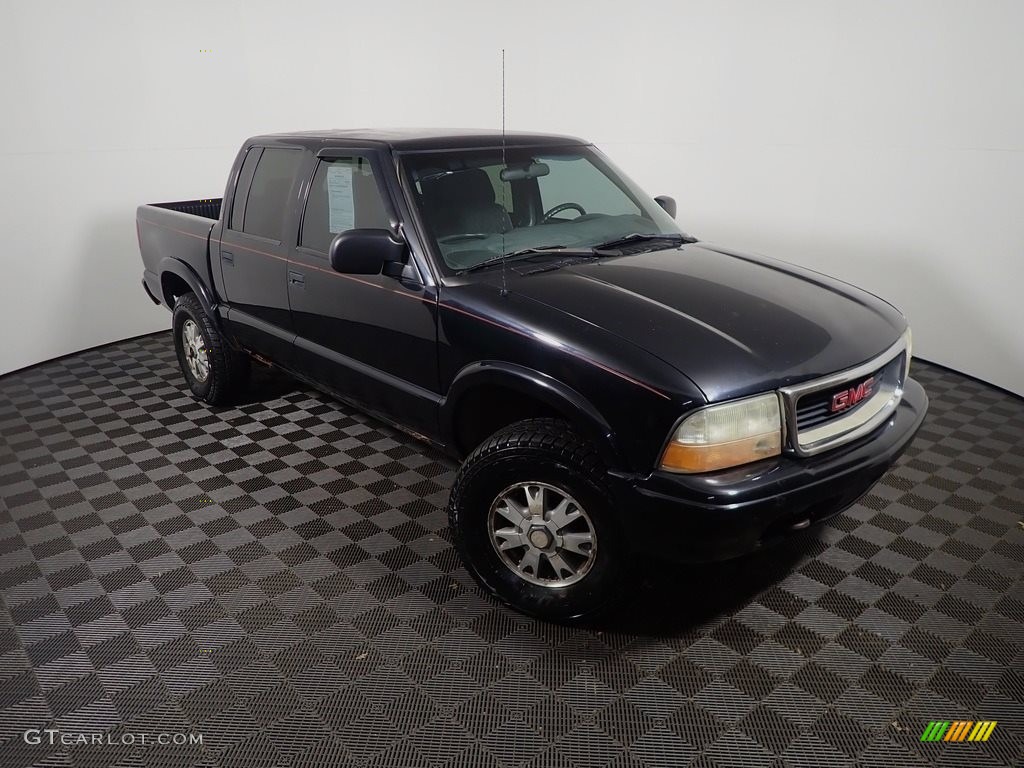 2002 Sonoma SLS Crew Cab 4x4 - Onyx Black / Graphite photo #2