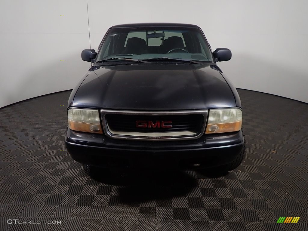 2002 Sonoma SLS Crew Cab 4x4 - Onyx Black / Graphite photo #4