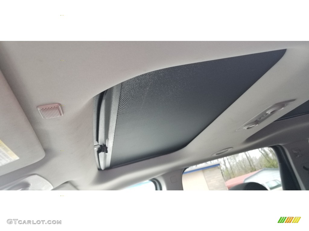 2015 Traverse LT AWD - Siren Red Tintcoat / Ebony photo #18