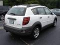 2003 Frost White Pontiac Vibe   photo #4