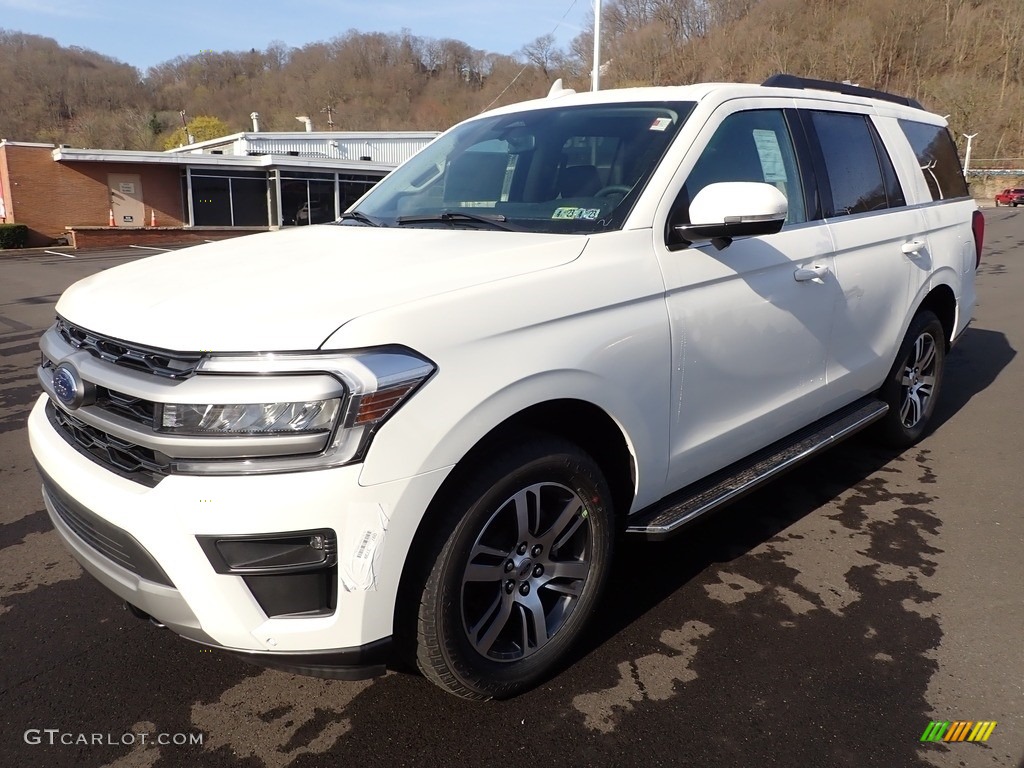 Star White Metallic Tri-Coat 2022 Ford Expedition XLT 4x4 Exterior Photo #144122367