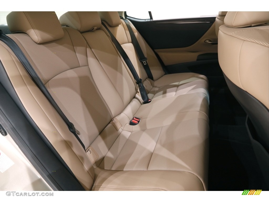 2019 Lexus ES 350 Rear Seat Photos