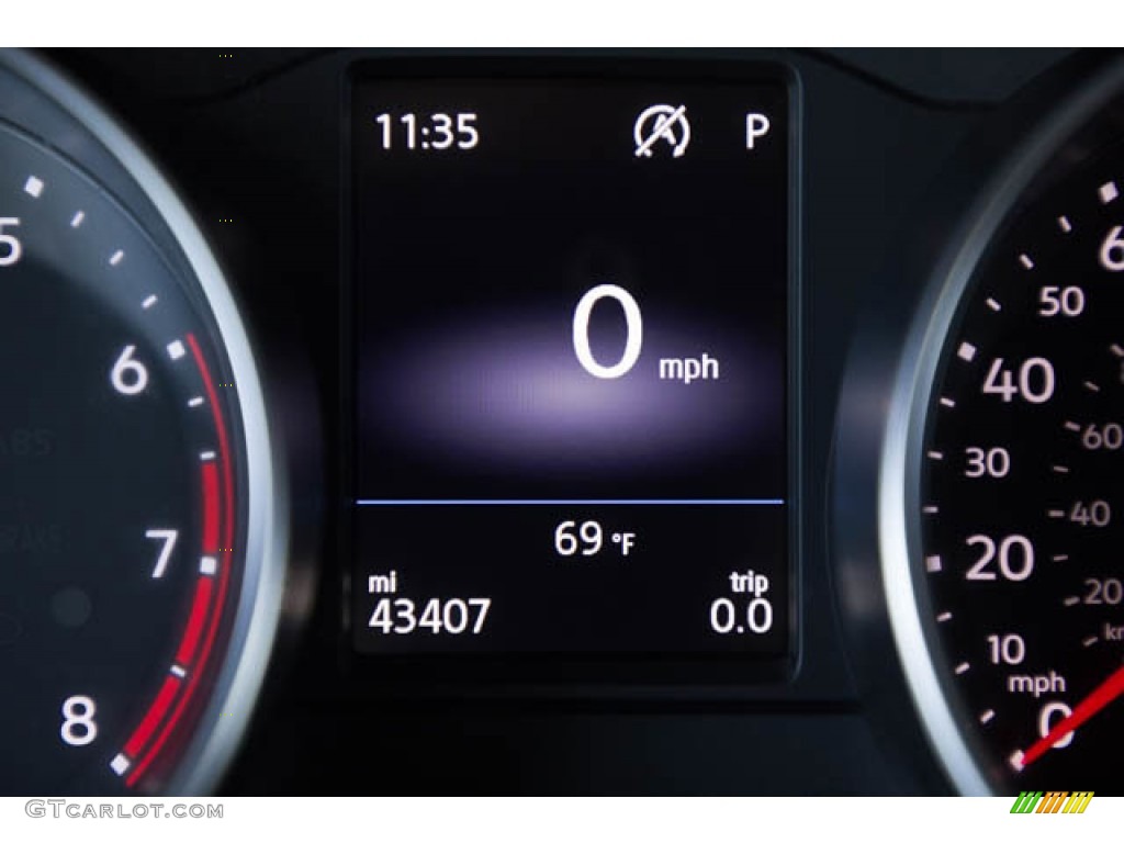 2018 Tiguan SE - Silk Blue Metallic / Storm Gray photo #6
