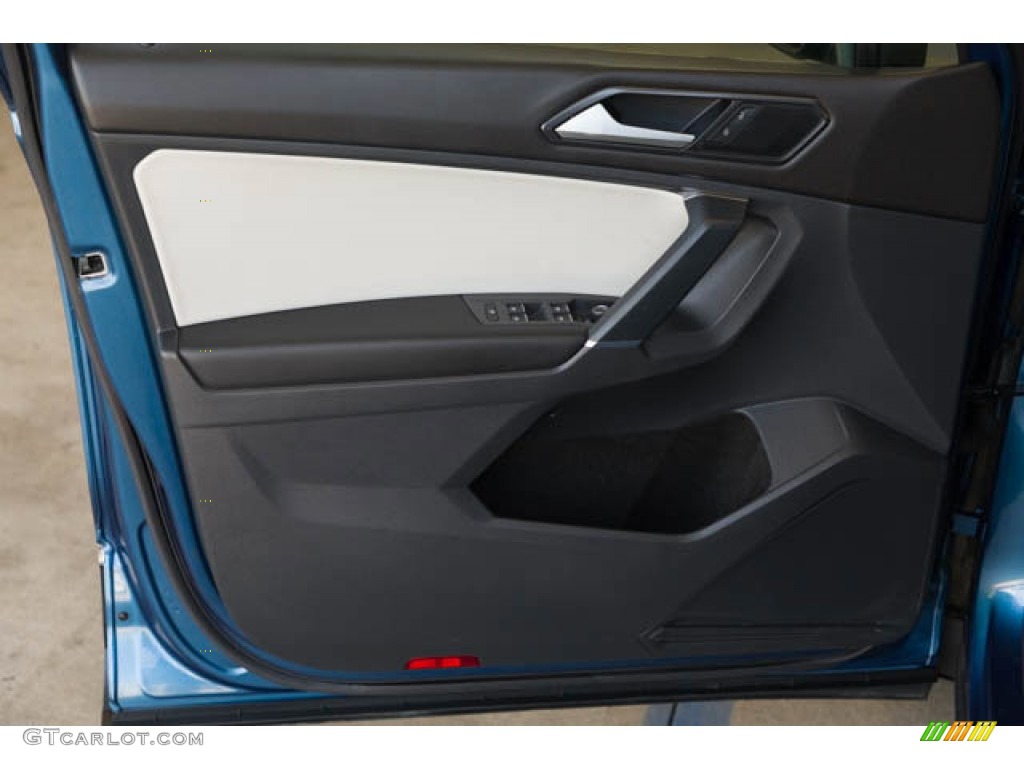 2018 Tiguan SE - Silk Blue Metallic / Storm Gray photo #29
