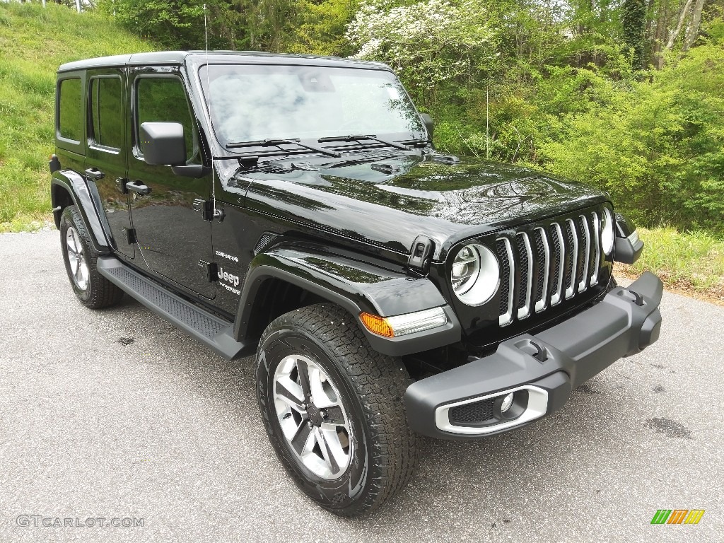 Black 2022 Jeep Wrangler Unlimited Sahara 4x4 Exterior Photo #144127343